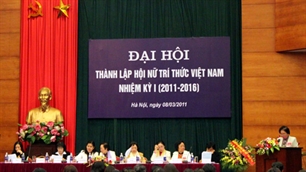 200 delegates take part in the establishment of the Intellectual Women’s Association